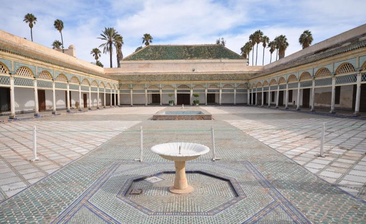 قصر باهیه- http://whygo.ir